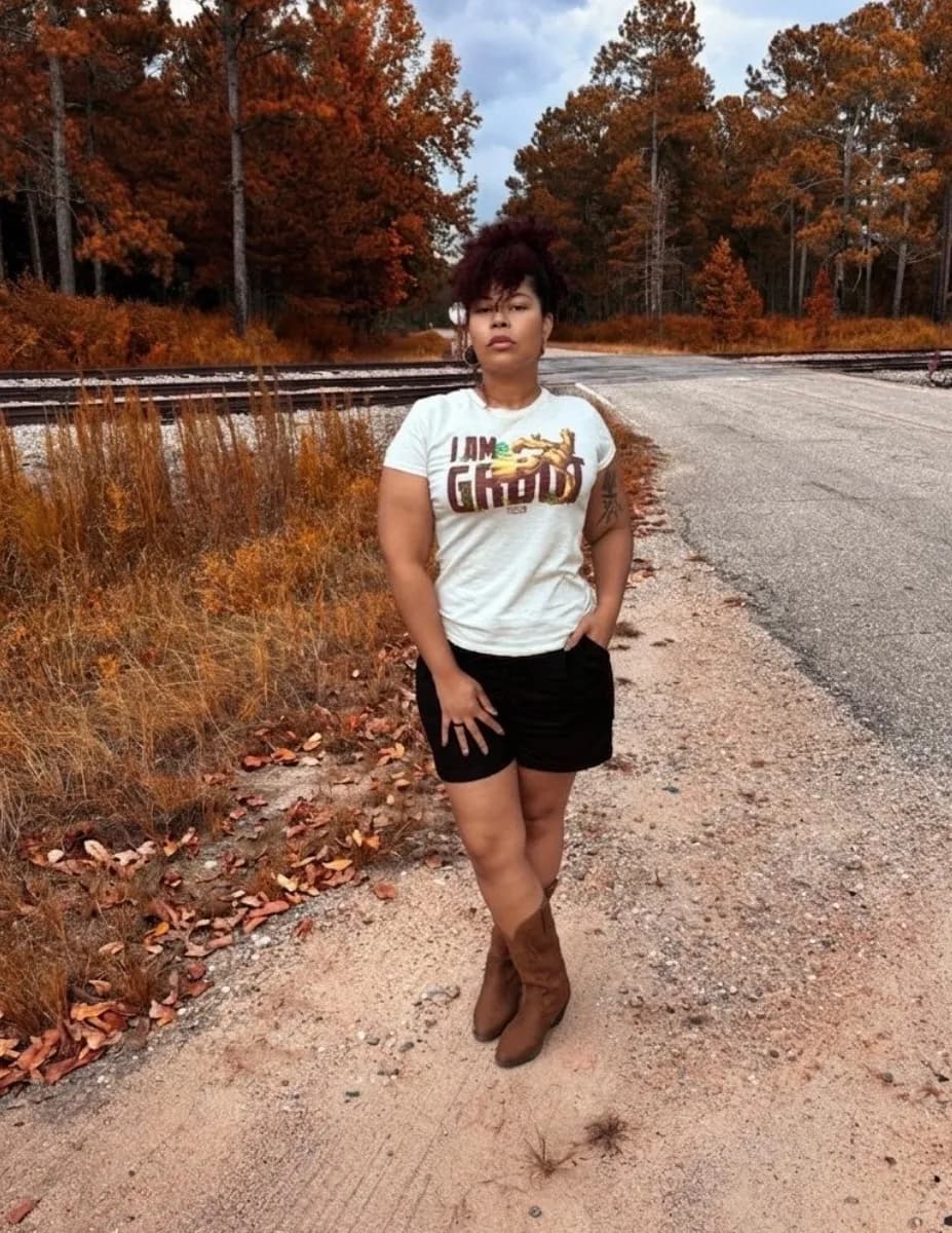 YdhaSoto image