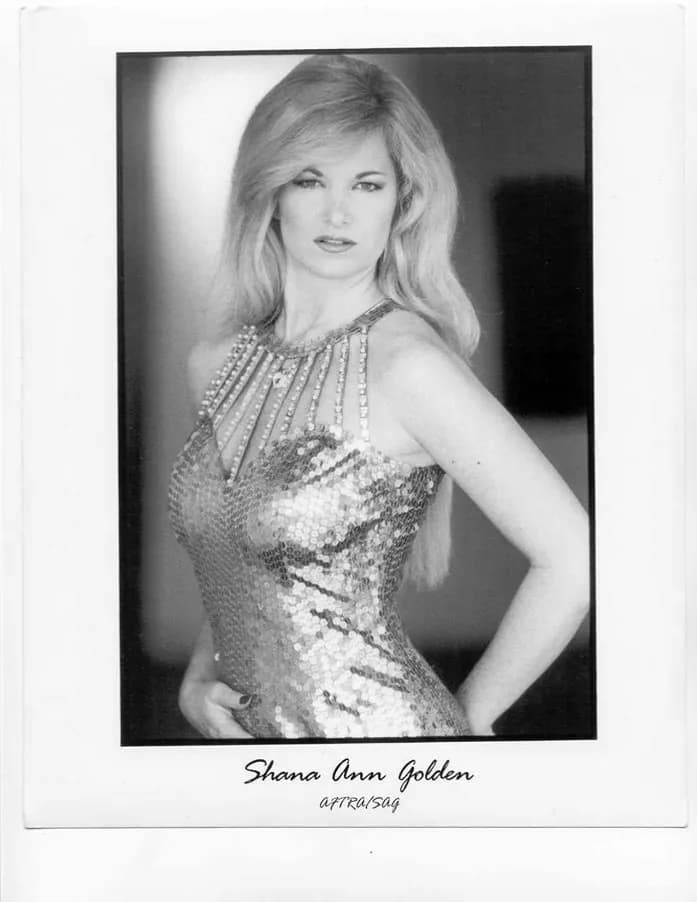 Shana Golden image