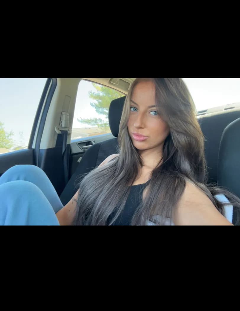 oliviagarnerrr image