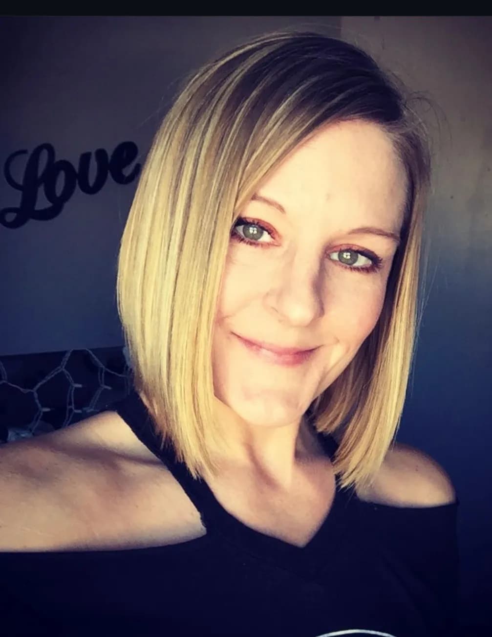 AmberWashburn image