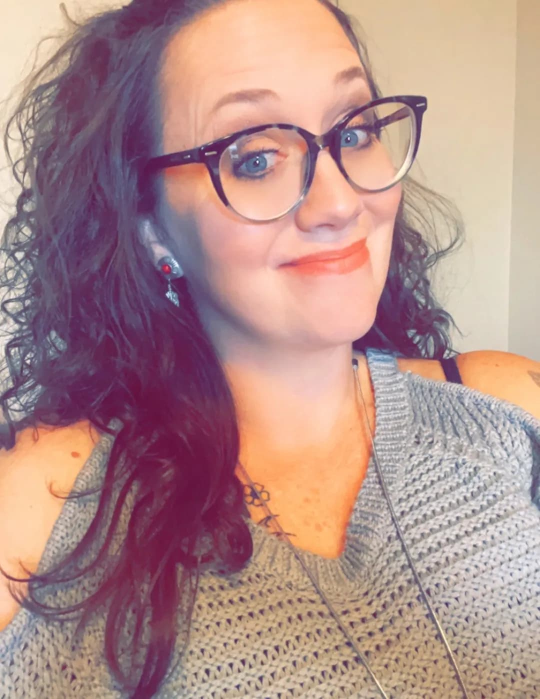 Lindsay Renee image
