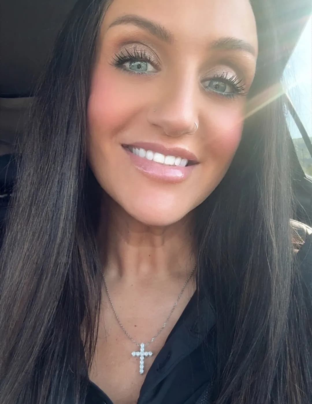 Lauren Annika image