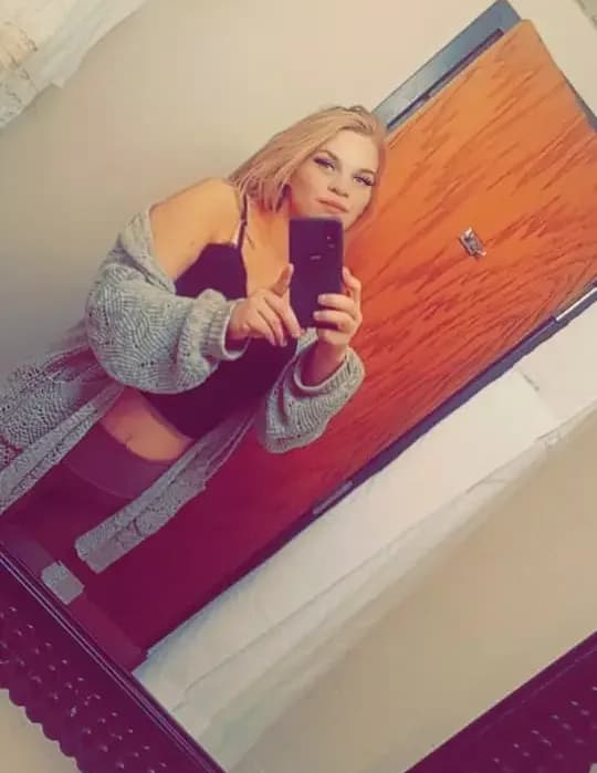Ashley image