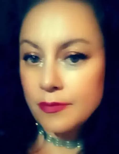 Karen Diosdado image