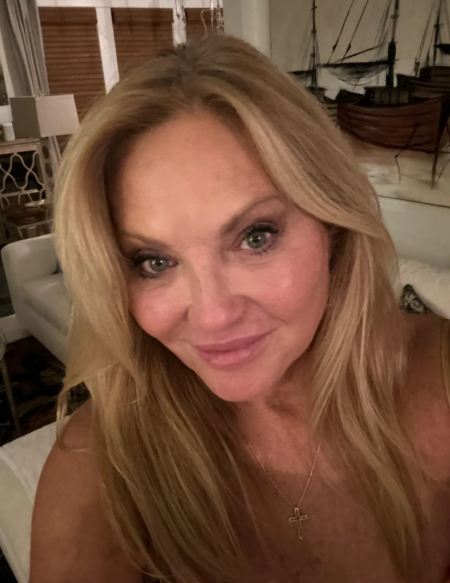 Tonya image