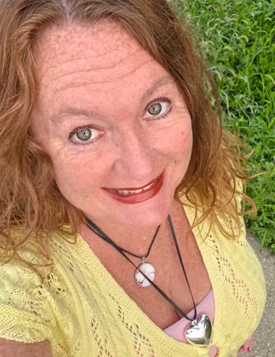 Kelli Gordon image