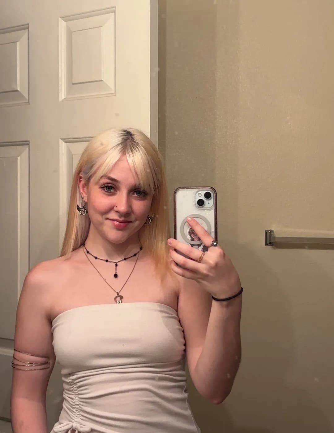 MacKenzie C image