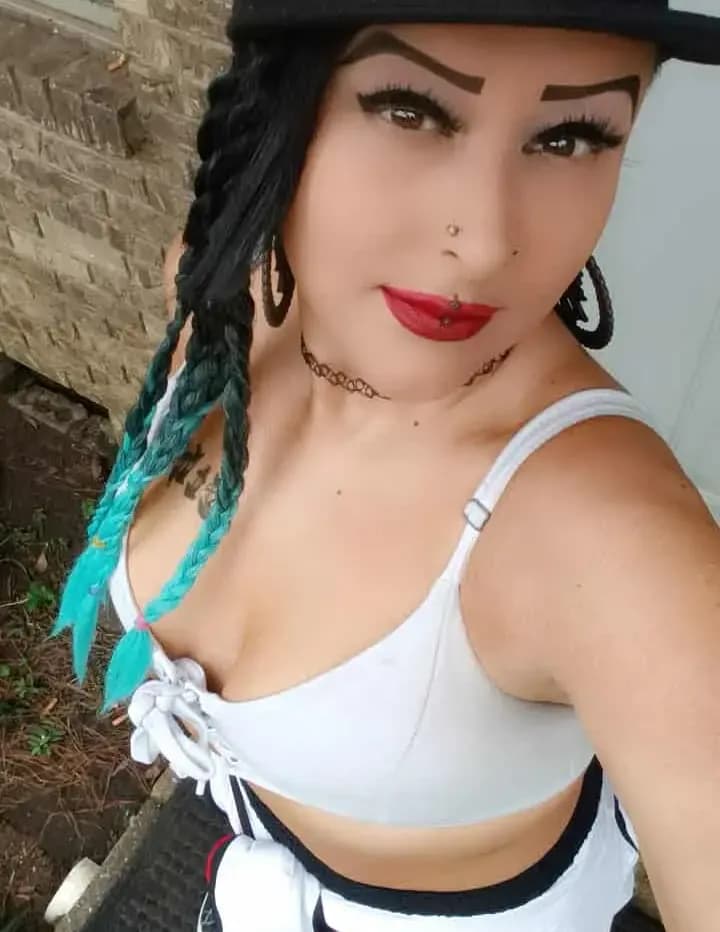 Lady Vee Music image