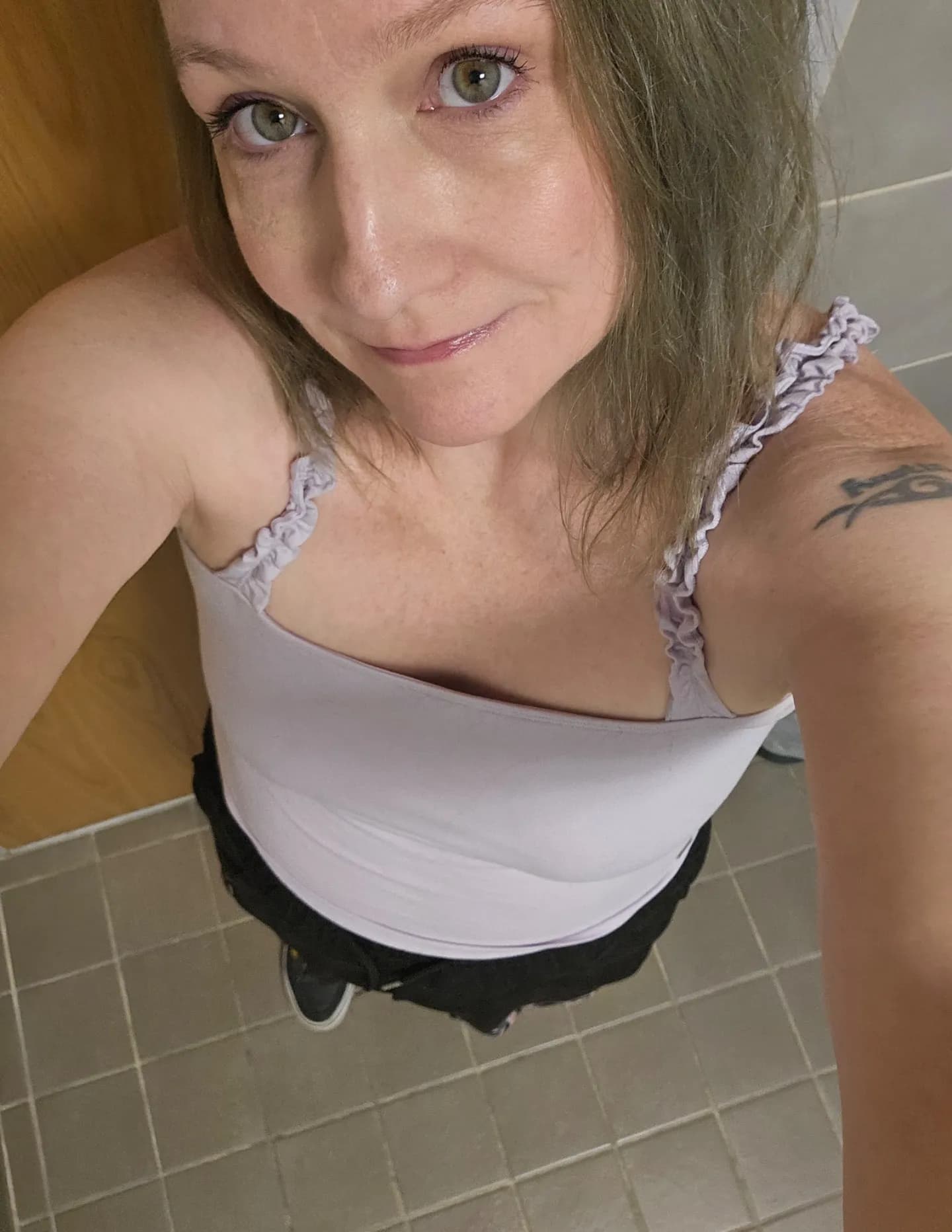 Christy Carver  image