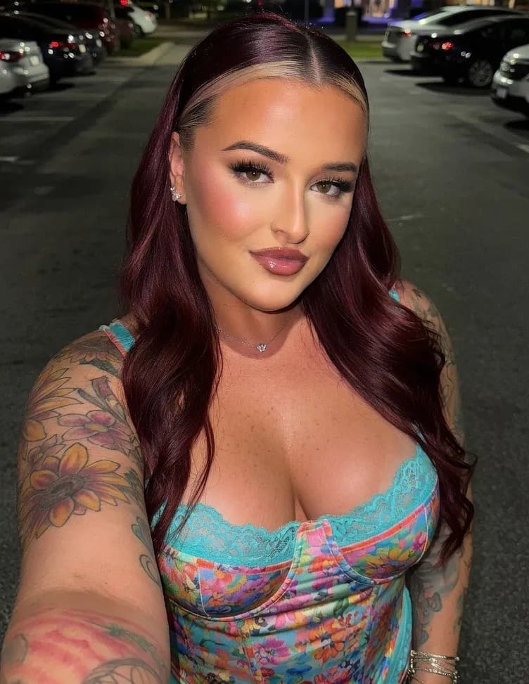 Lexi Simone image