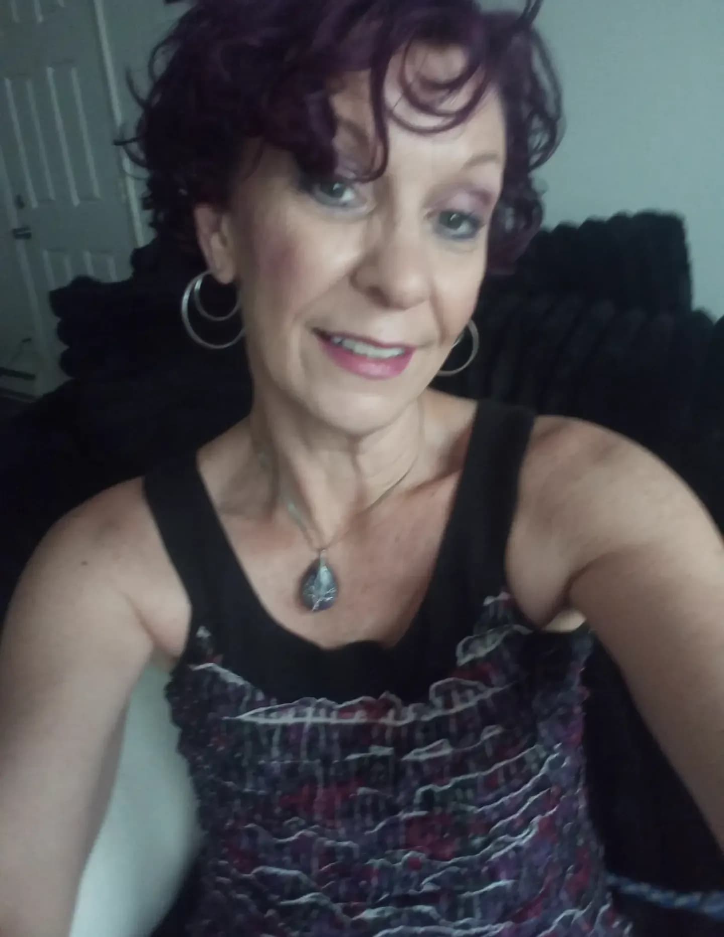 Shannon Leigh image