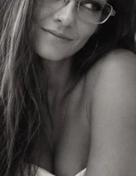 Heather Vaughn image