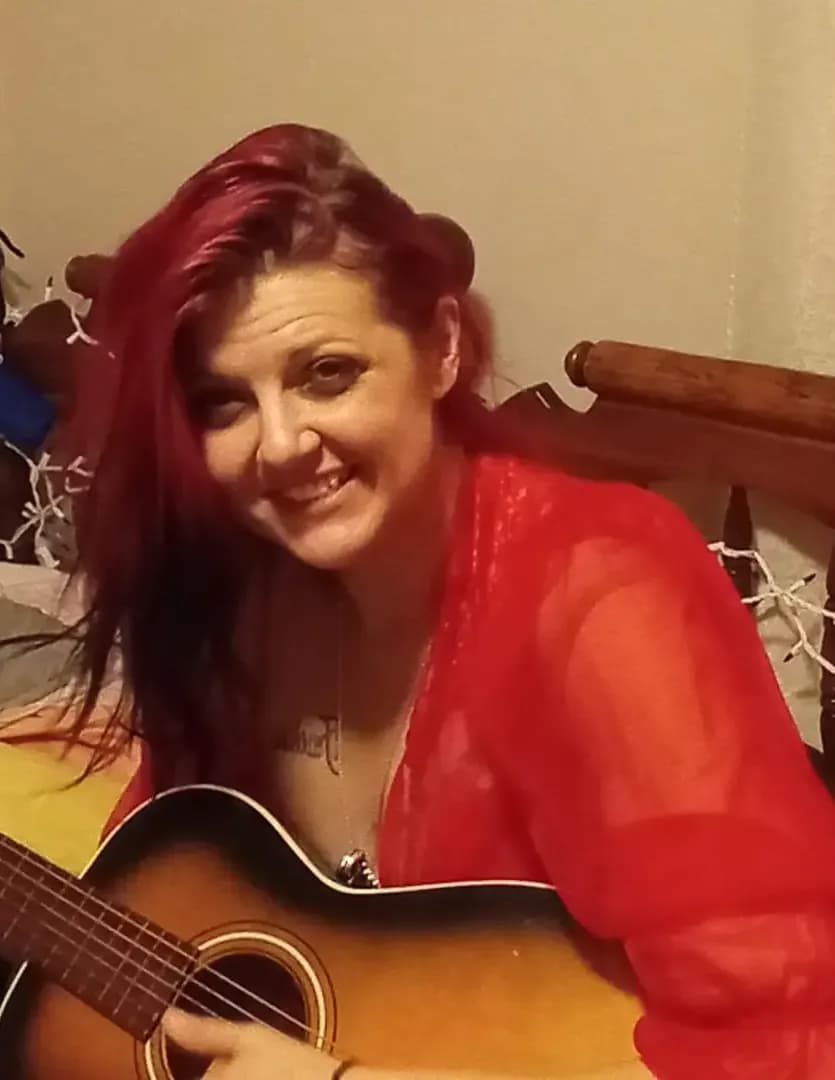 Lacey Truelove image