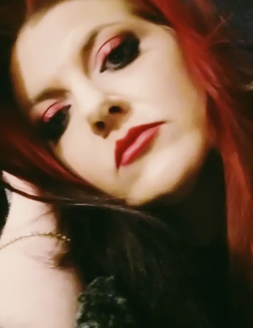 Lacey Truelove image