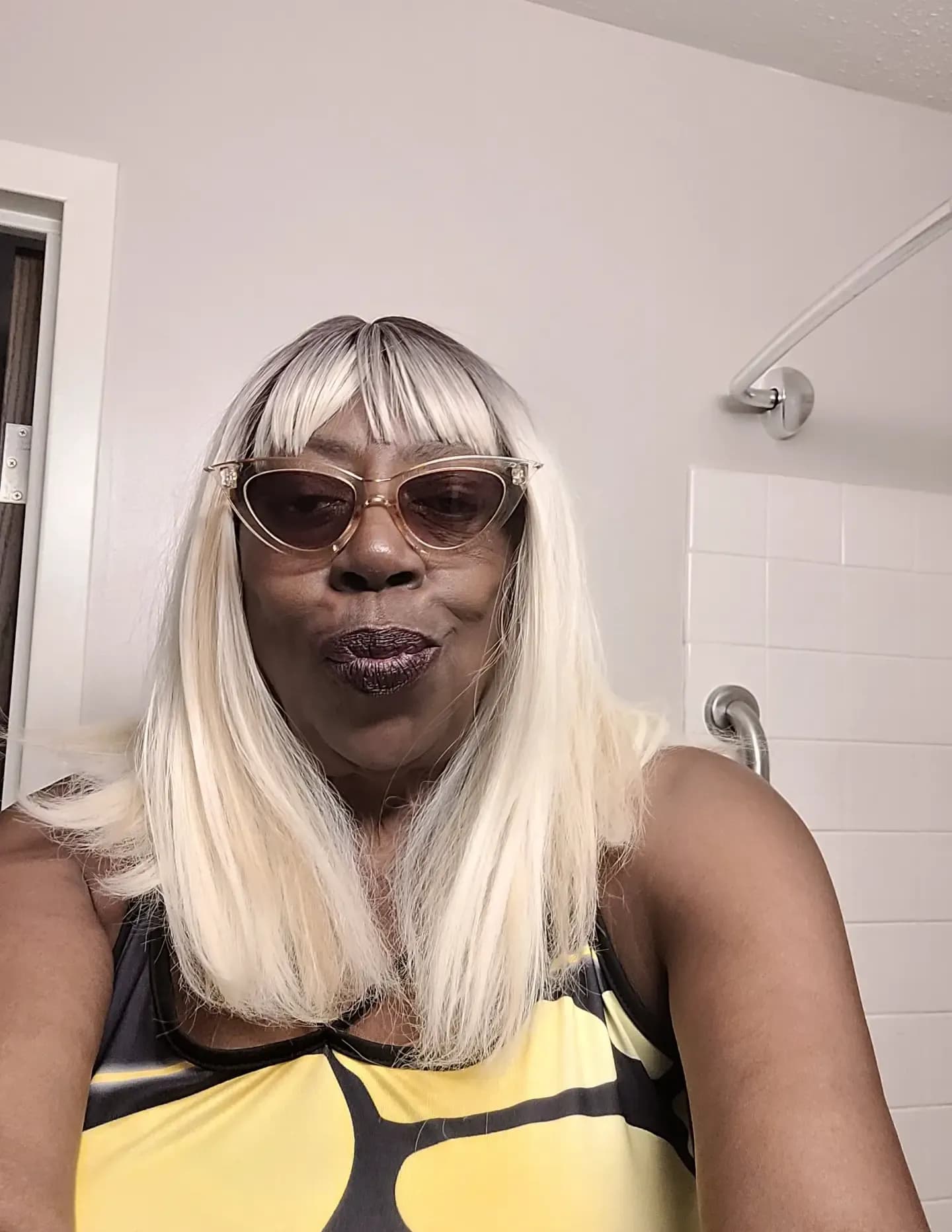 competitor aBxBj