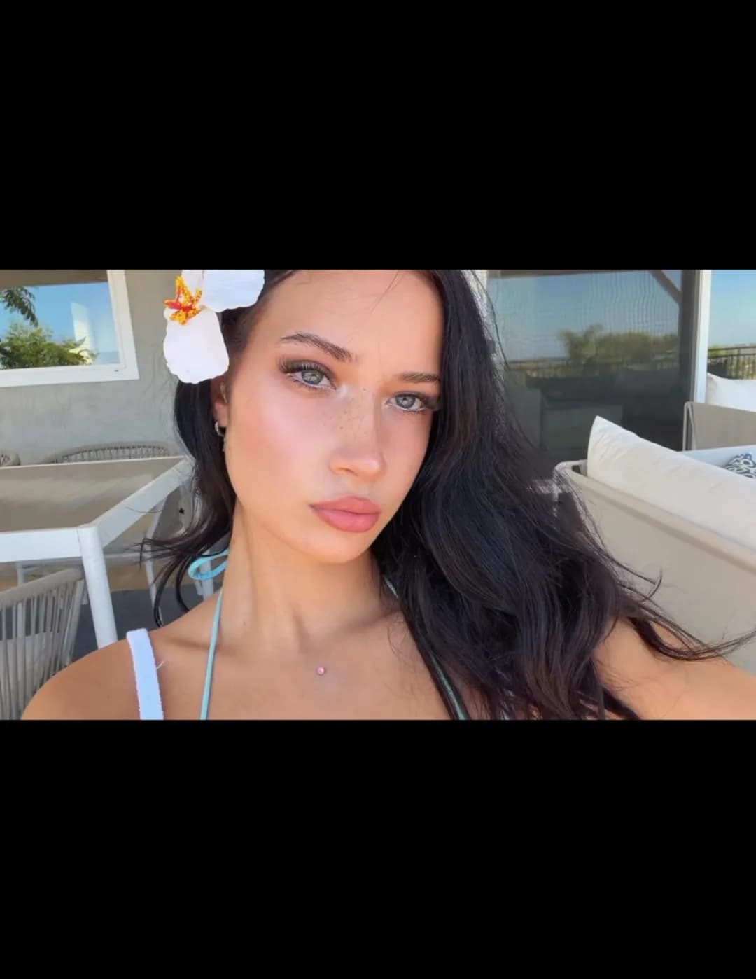 Mia Torres image