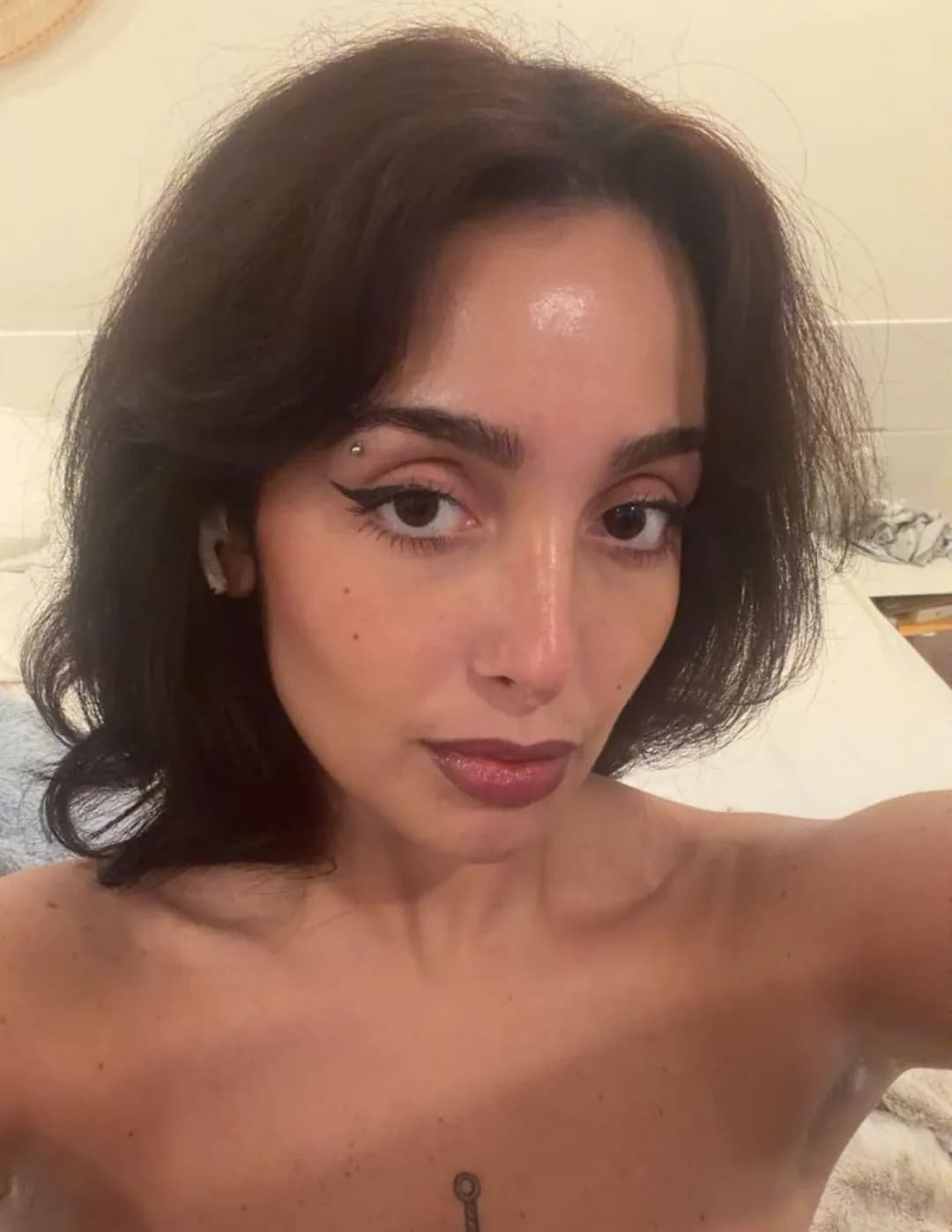 competitor nlyaz