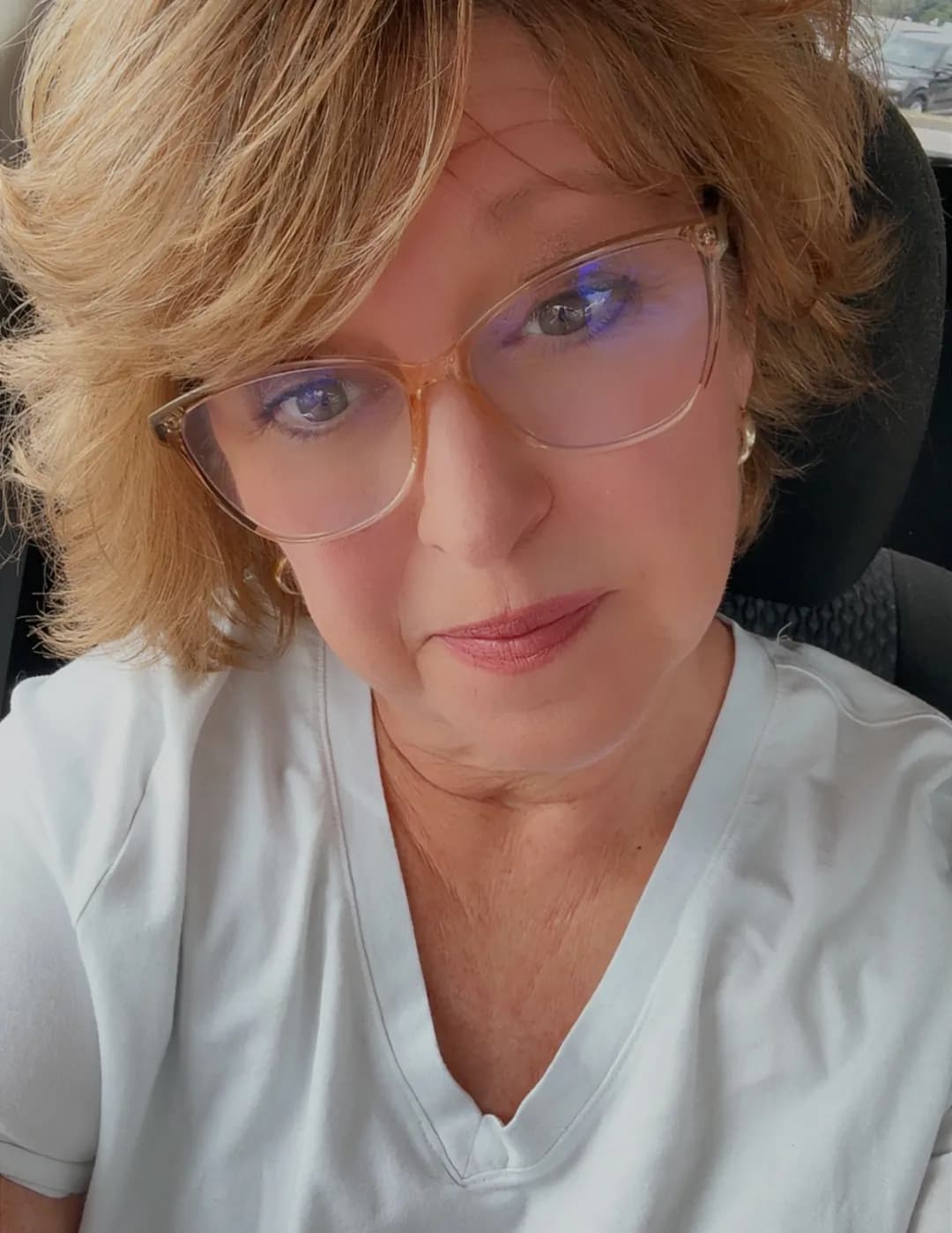 Suzanne image