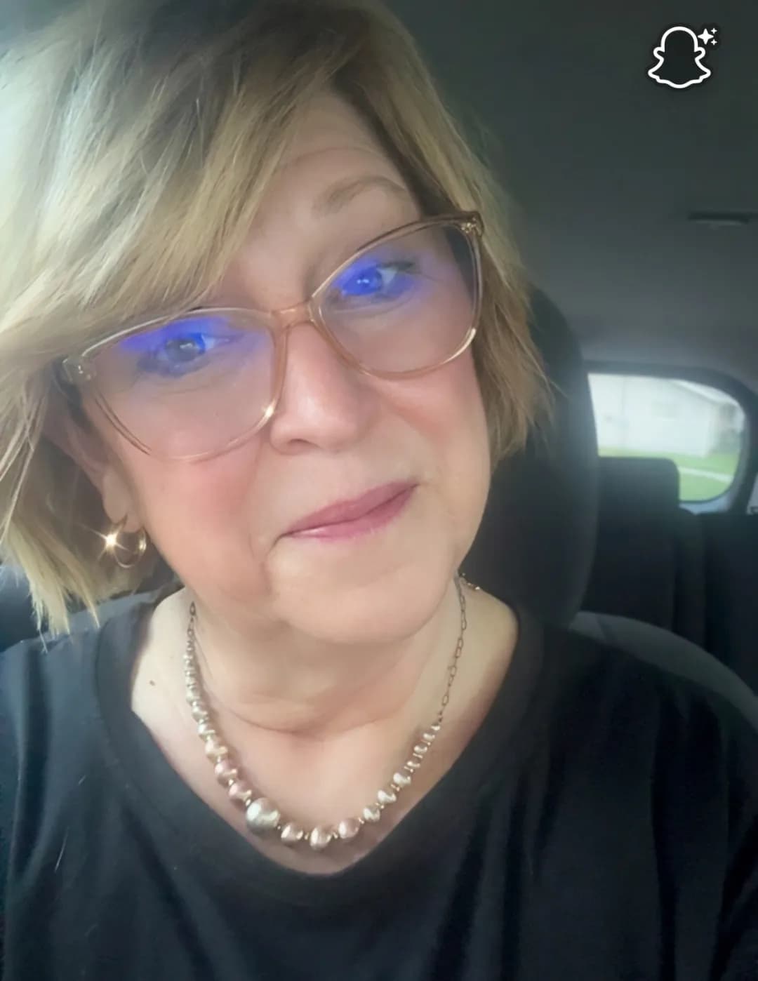 Suzanne image