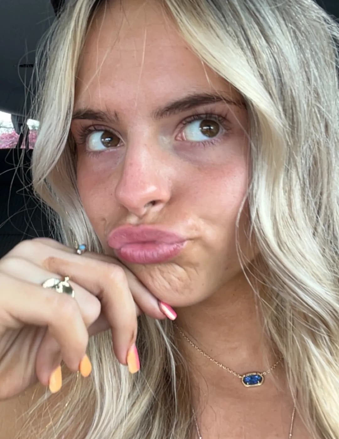 Rylie Jones image