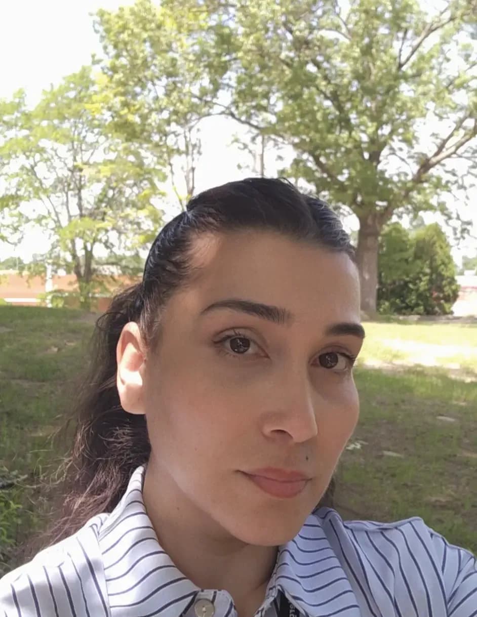 Erica Torres image