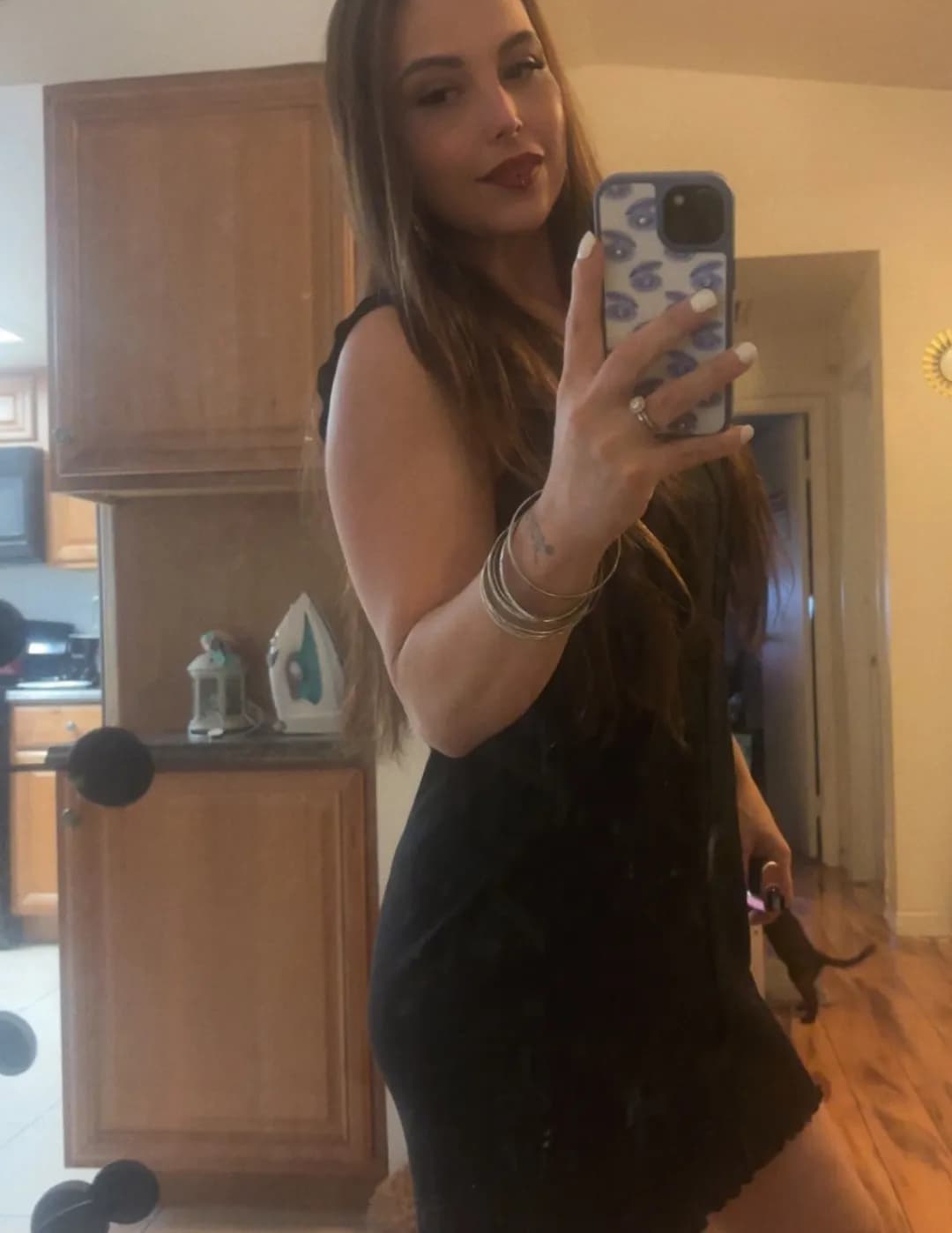 Erika Renee image