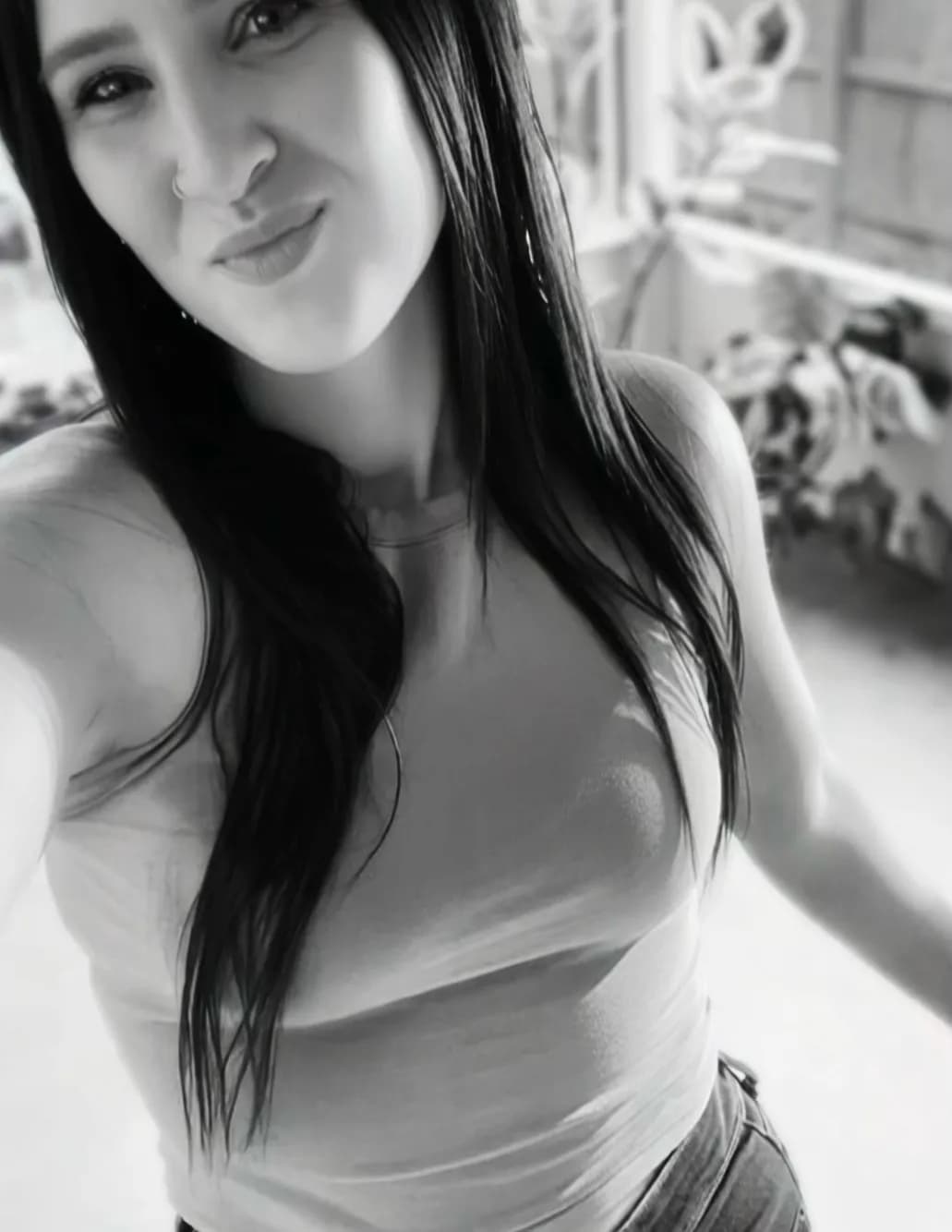 Amber Thompson image