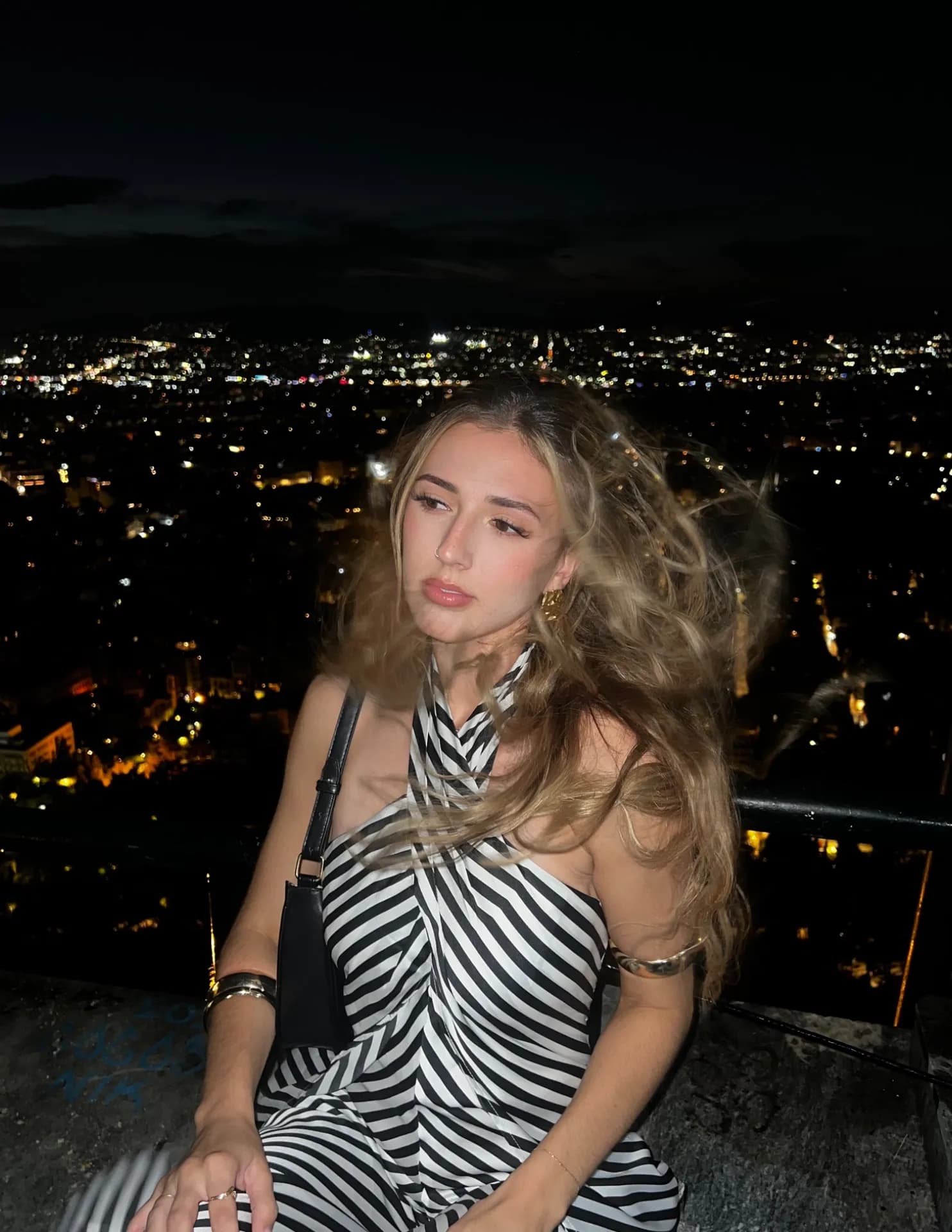 Madison DuBray image