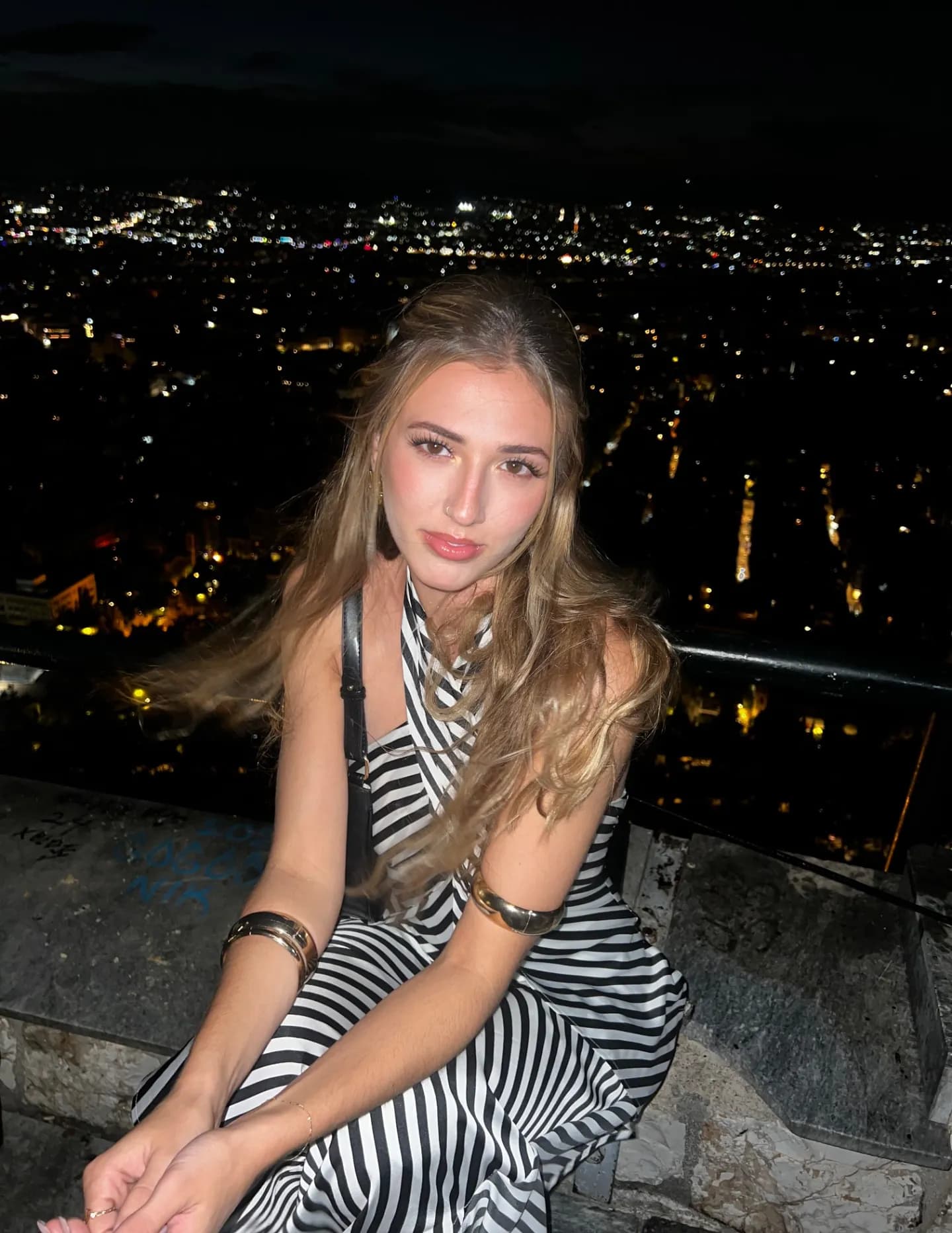 Madison DuBray image