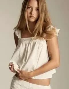 Aiyla  Grace image