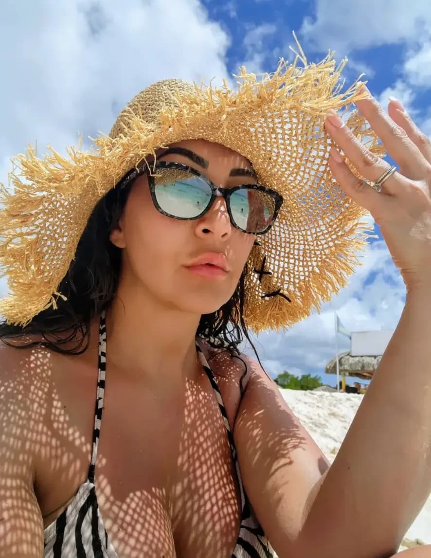 Monika Andrade image