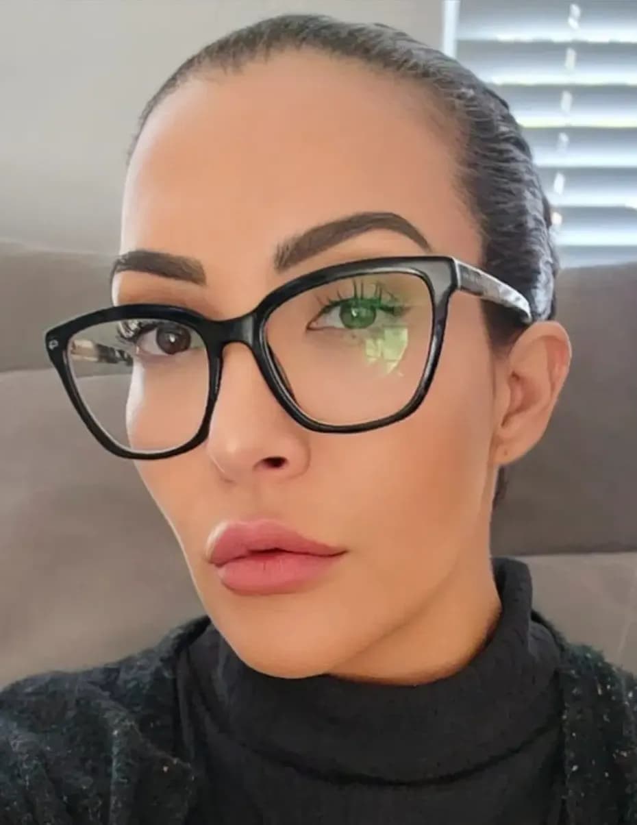 Monika Andrade image