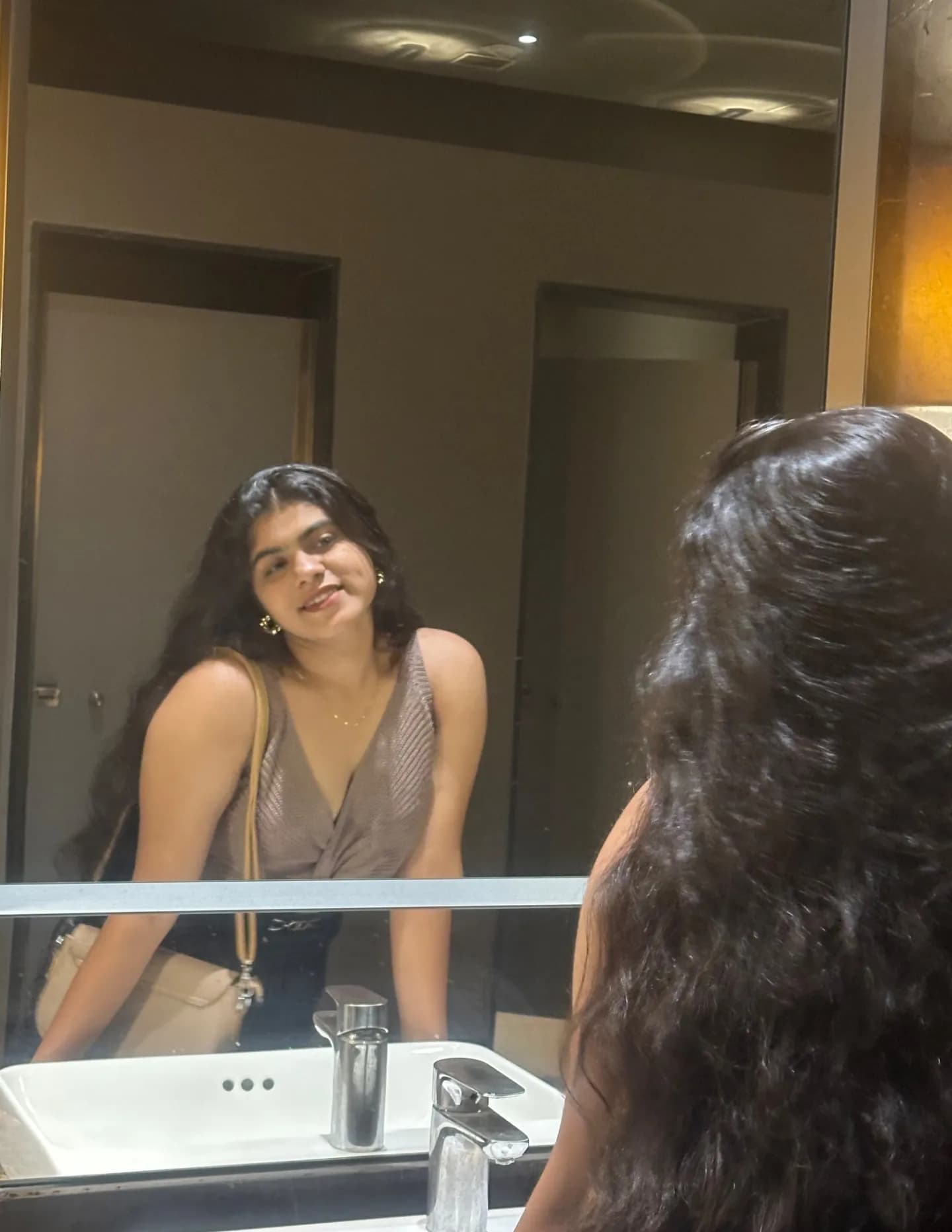 Aniya image