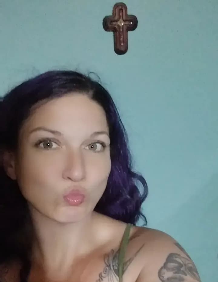 Nikky Hernandez  image