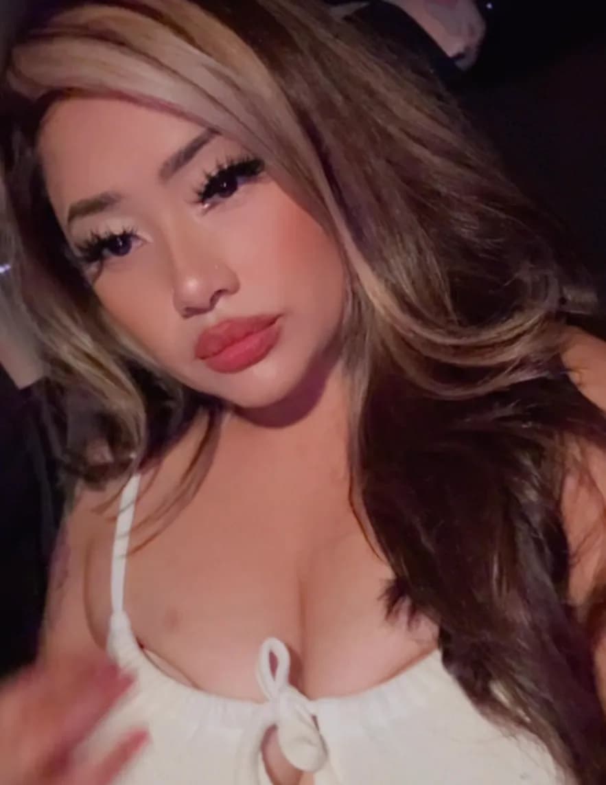 ellenguevaraaaa image