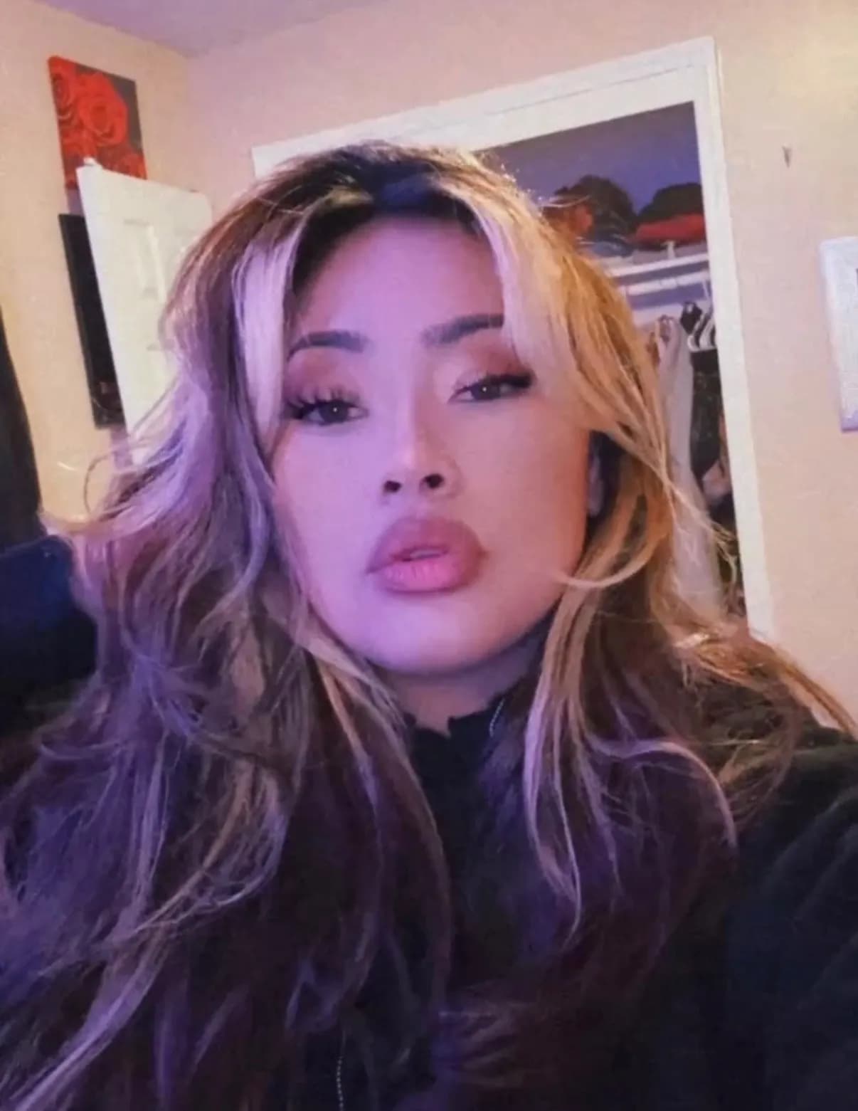ellenguevaraaaa image
