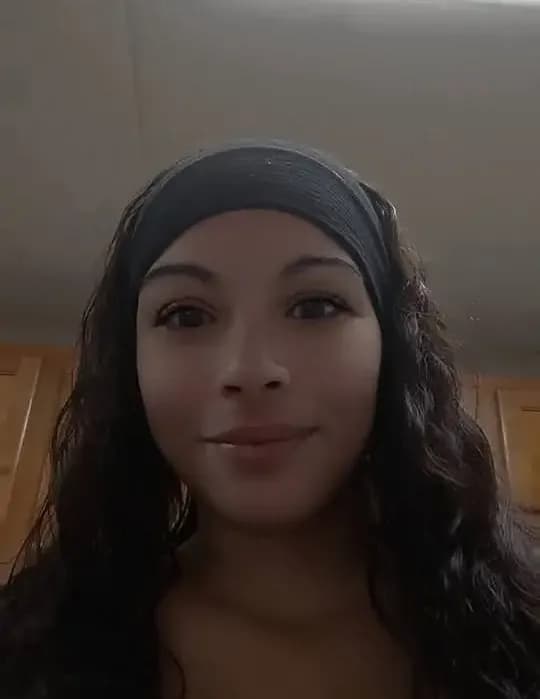 Zorinette Reyes image