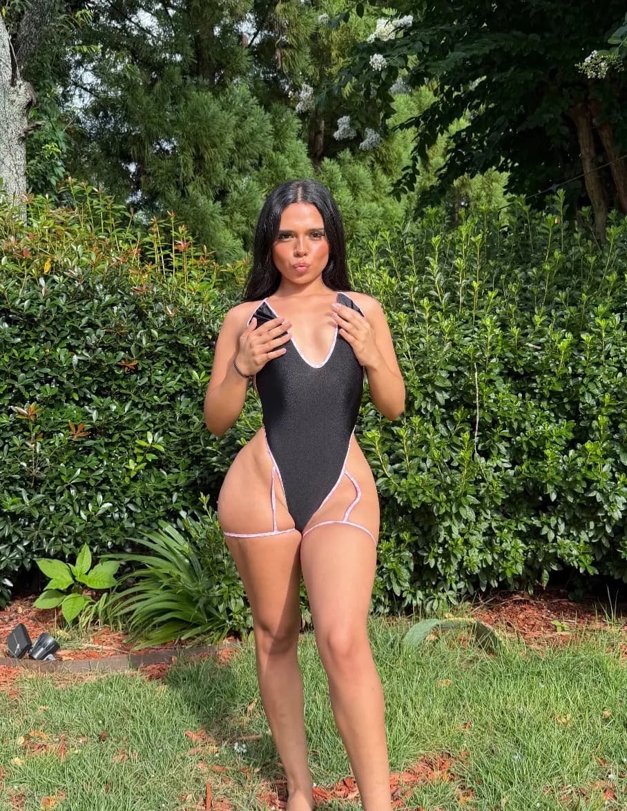 latinaalexx image