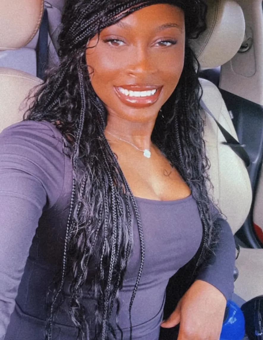 Danielle johnson image