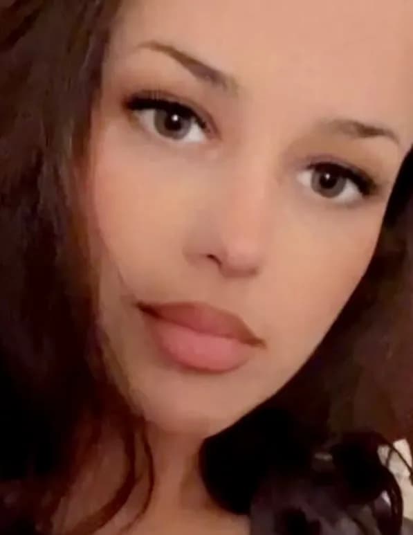 Courtney Robinson image