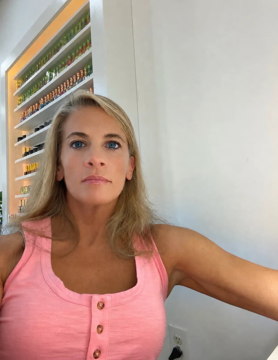 Elaine Steele image