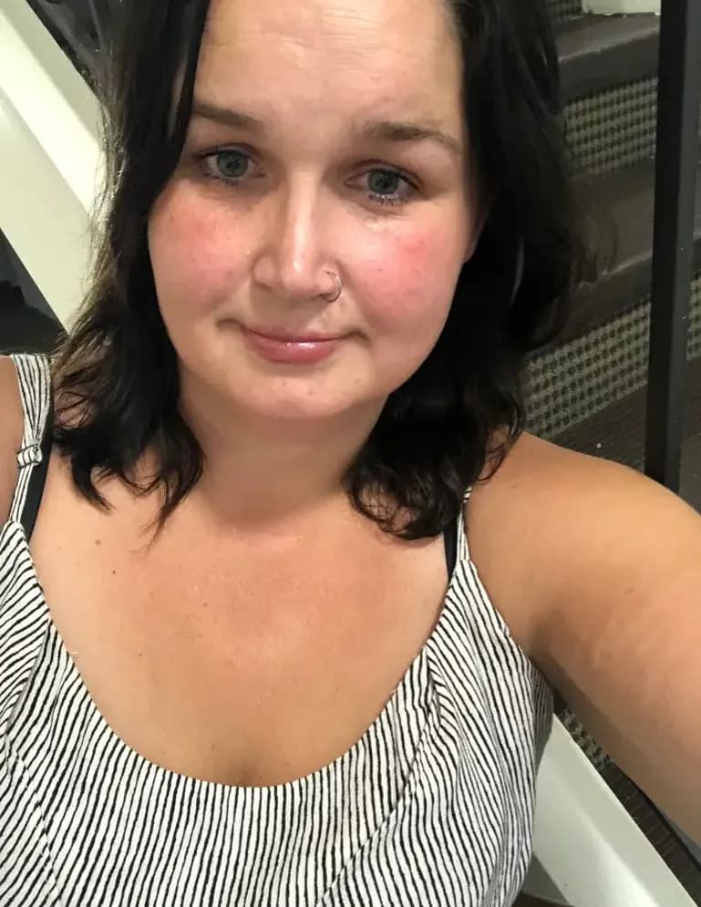 Tracy W image
