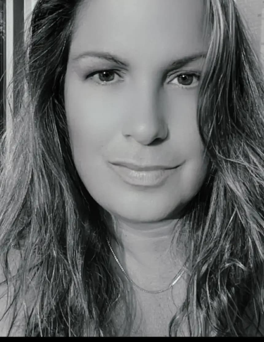 Lisa Dunn image