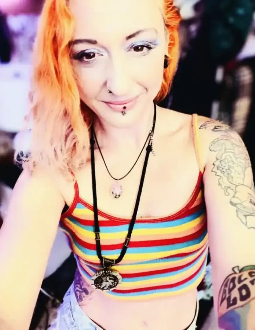 Dolly Devilishhh image