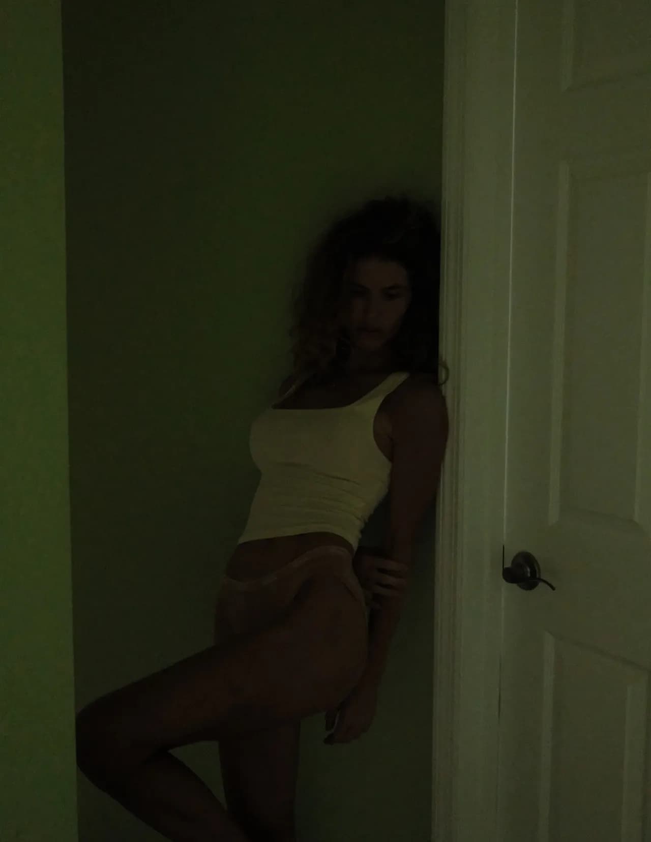 Marissalorenwood image