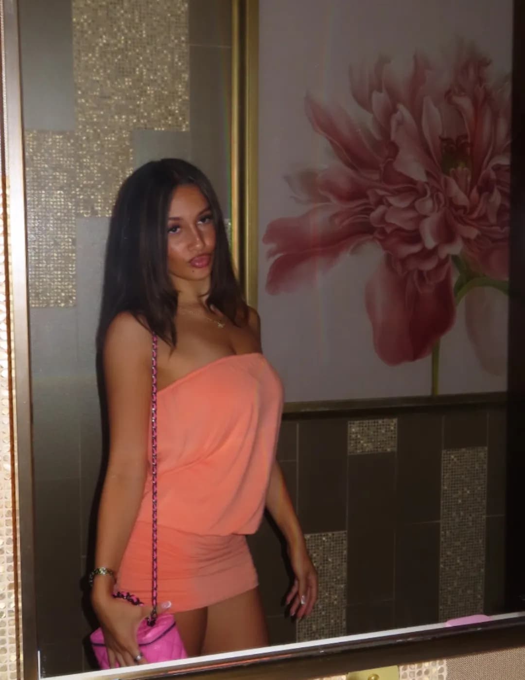 neliann_ image