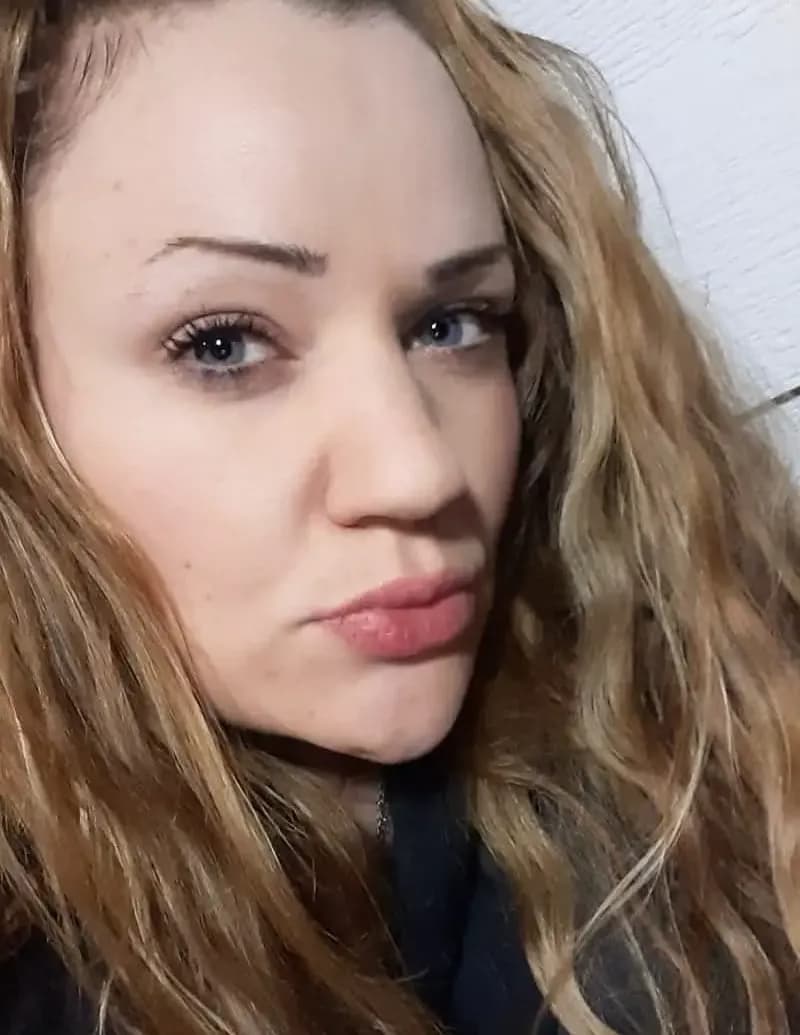 Amber lee image