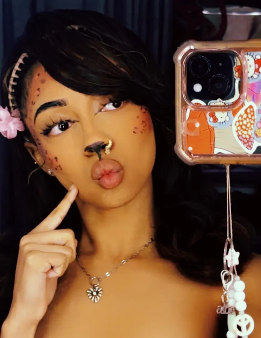 Aniya palache image