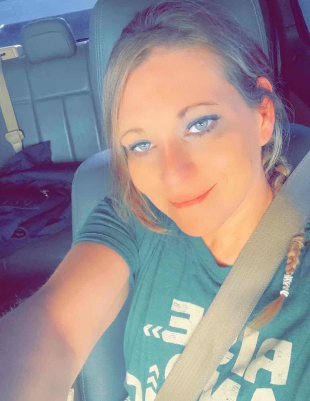 Amanda Wells image
