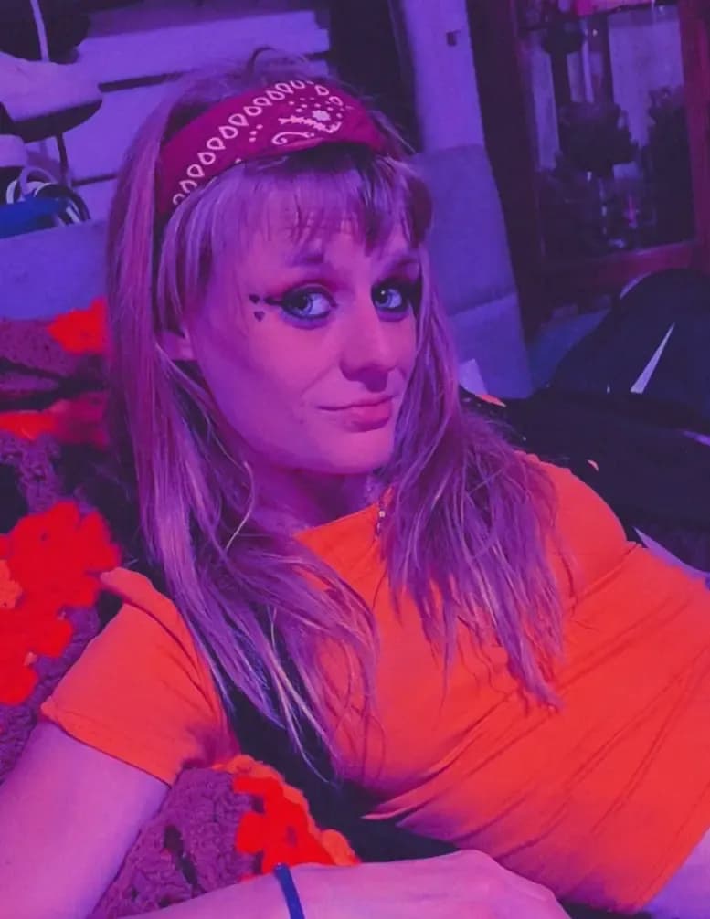 𝕮𝖍𝖊𝖑𝖘𝖞 𝕬𝖓𝖓-𝕸𝖆𝖗𝖎𝖊 image